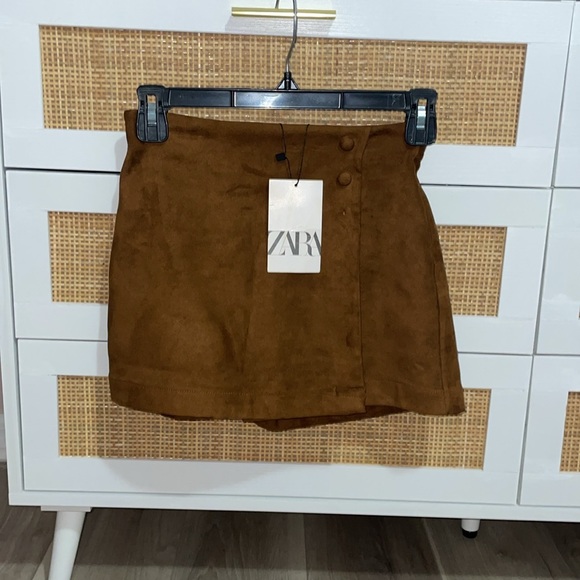 Zara’s off size9 - Picture 2 of 7